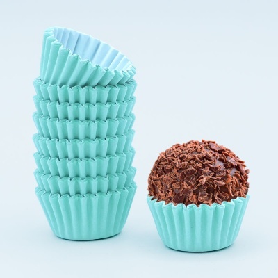 Forma Brigadeiro Lisa nº5  Verde bébé
