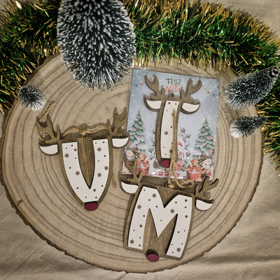 Bola de Natal em Madeira em formato de Rena