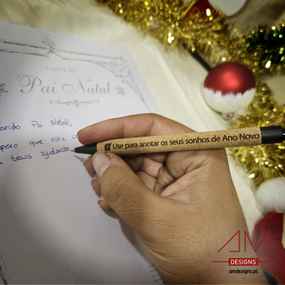 Caneta em Cortiça Personalizada – Mensagem de Natal