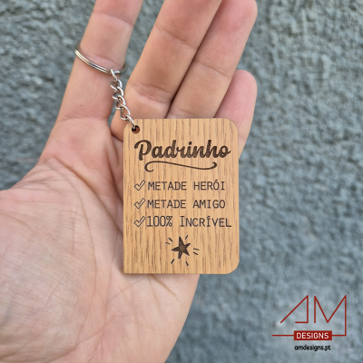 Porta-Chaves em Madeira Personalizado – Para o Melhor Padrinho - Edição Páscoa