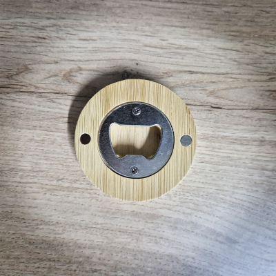 Brinde Empresarial – Abre-Cápsulas em Bambu com Íman