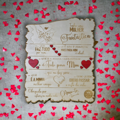 Placa em Madeira Personalizada – Declaração de Amor