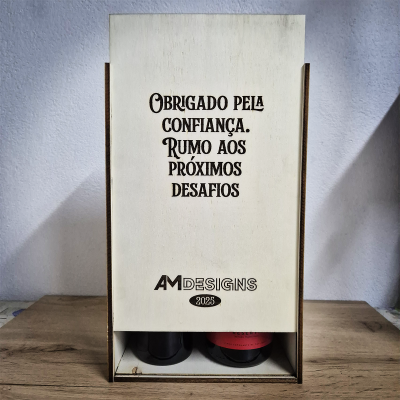 Brinde Empresarial – Caixa de Vinho em Madeira para 2 Garrafas