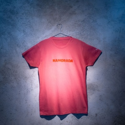 T-shirt Namorada