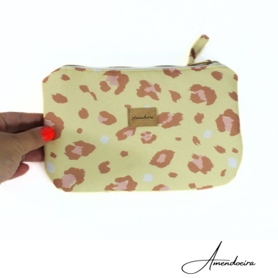 Liam yellow leopard - bolsa nécessaire impermeável