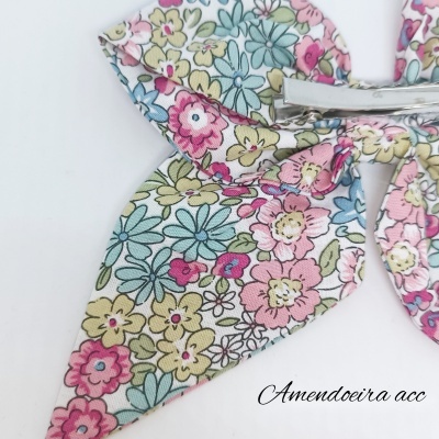 Laço - Flores de Primavera