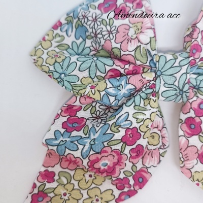 Laço - Flores de Primavera