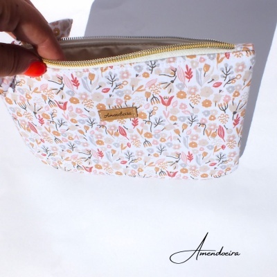 Liam - nude flower - bolsa nécessaire - S