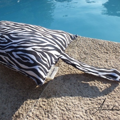 Almofada de praia/piscina Zebra