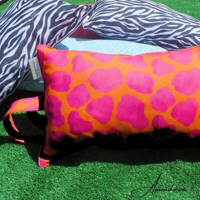 Almofada de praia/piscina Cow pink-orange