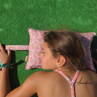 Almofada de praia/piscina- Small flowers