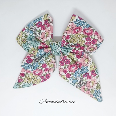 Laço - Flores de Primavera