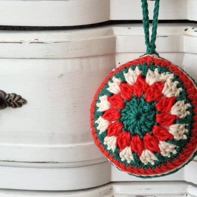 Bola de Natal : Christmas Ball Ornament