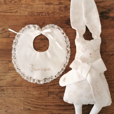 Babete personalizada