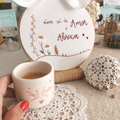 Arco Amor e Abraços