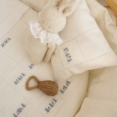 colcha de linho Coelhinhos