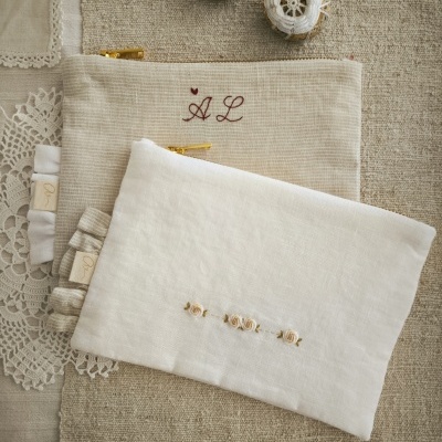 saquinho necessaire em linho