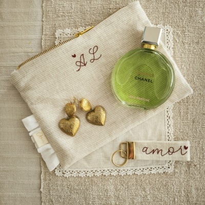 saquinho necessaire em linho