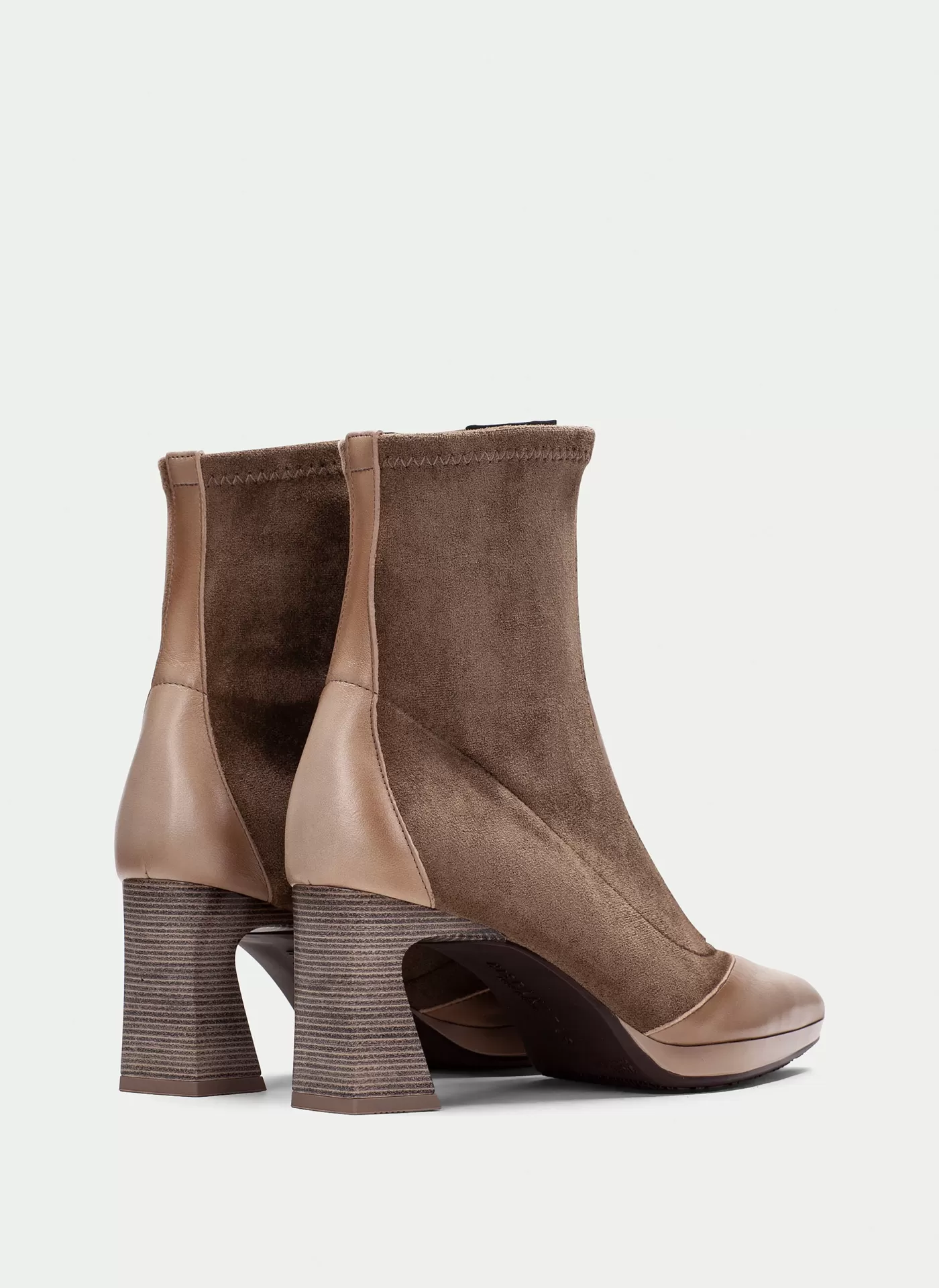 Botim Hispanitas HV254186 Taupe Botim Hispanitas HV254186 Taupe