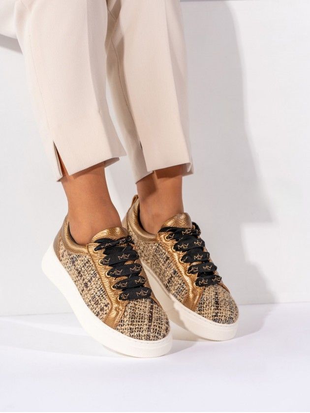 Sapatilha MLV Anita.20 Gold Ténis femininos em padrão tweed bege e dourado com solado branco