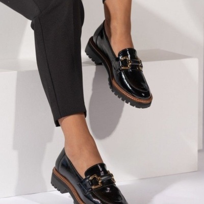 https://www.anajosapataria.com/product/mocassim-mlv-raquel-93-black