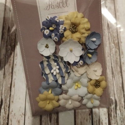 Flores Coral do Mar em amarelo