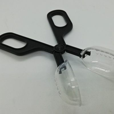 Tesoura Apanha rainha