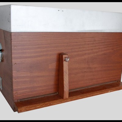 Colmeia Criadeira 15 quadros c/ Quadros s/ Cera