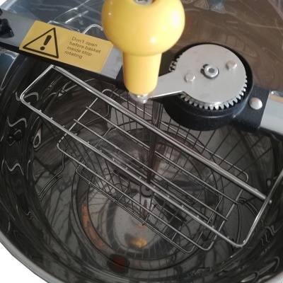 Extractor Tangencial Manual 2/4 Quadros Económico com Pernas