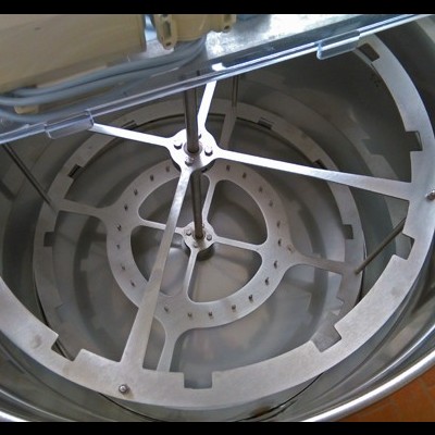 Extractor Inox Eléctrico Radial 16 1/2 quadros