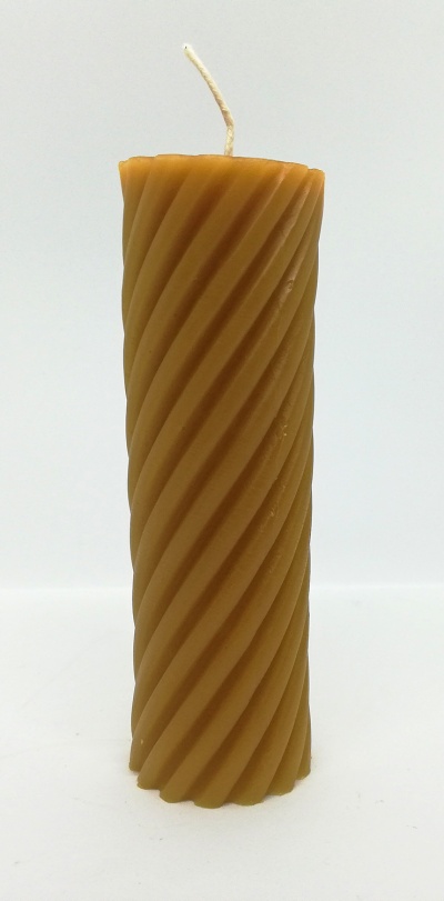Vela castanha clara com textura espiral