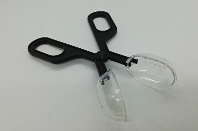 Tesoura Apanha rainha