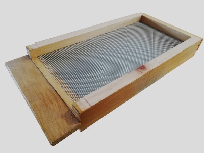 Estrado Núcleo Lusitano / Reversível Sanitário Emalhetado