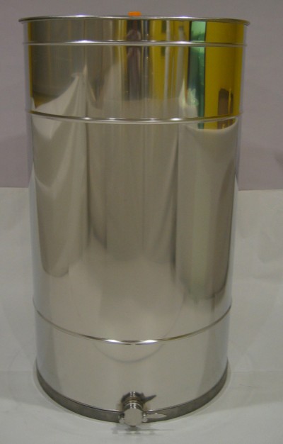 Recipiente metálico cilíndrico com torneira e tampa com peça laranja