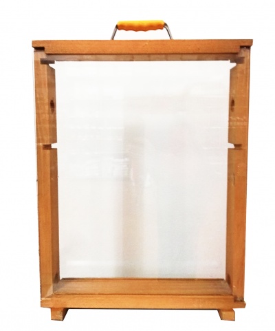 Expositor Madeira 2 Quadros s/ pé