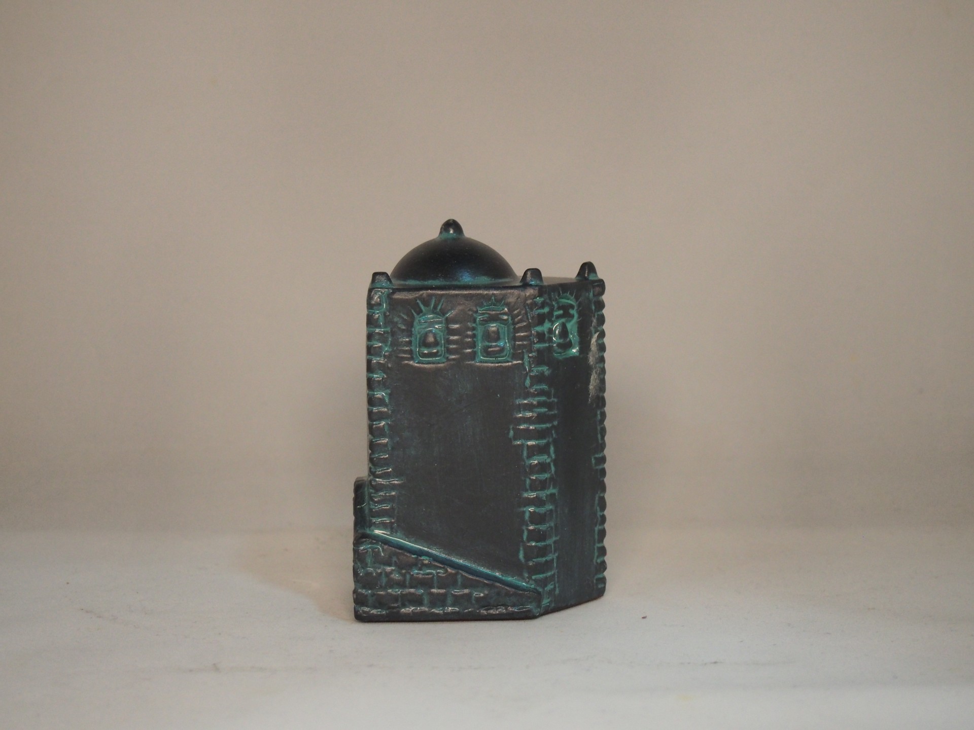 Torre de DORNES 9 cm faiança pintada