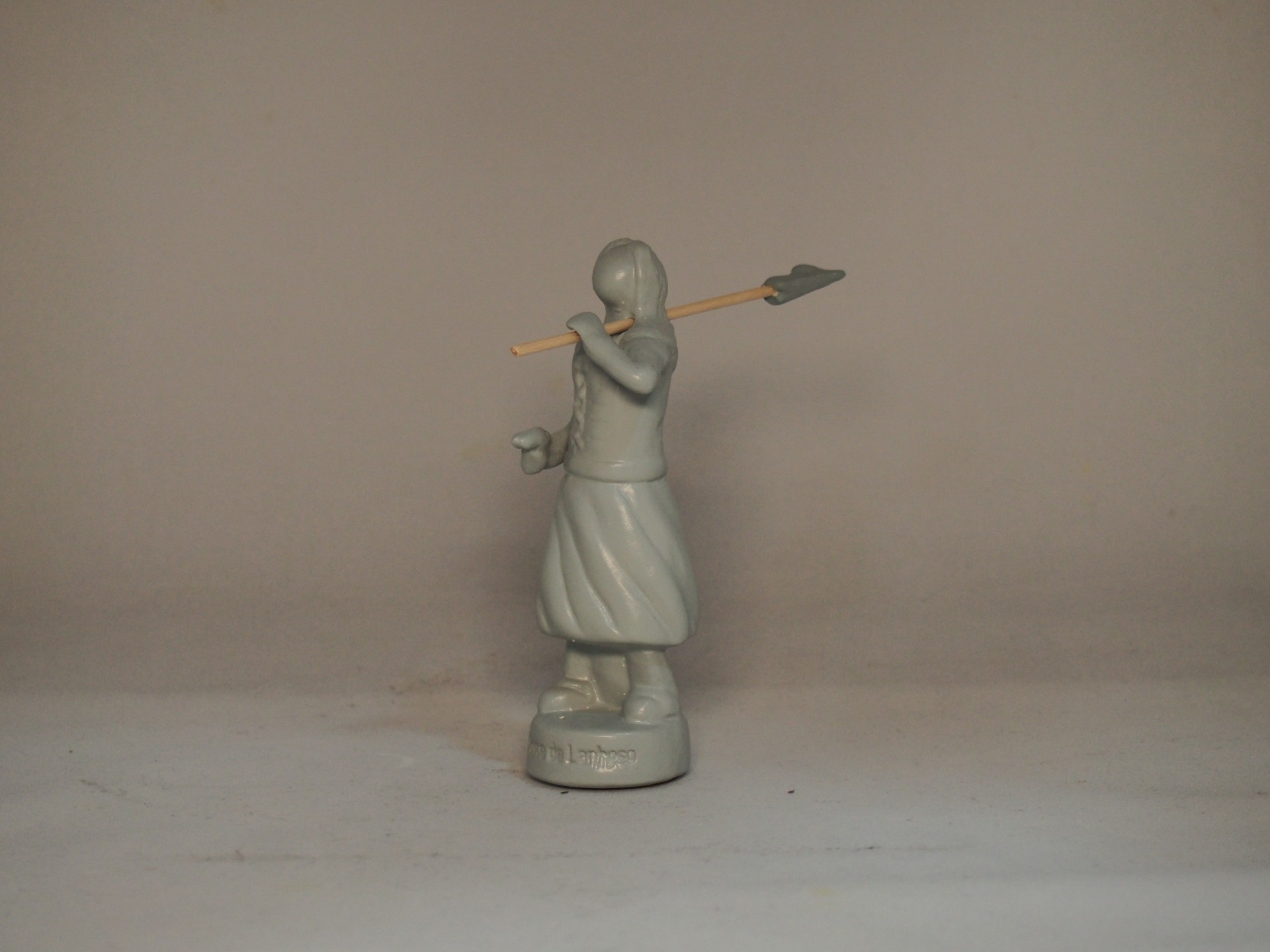 Maria da Fonte 9 cm Faiança Pintada