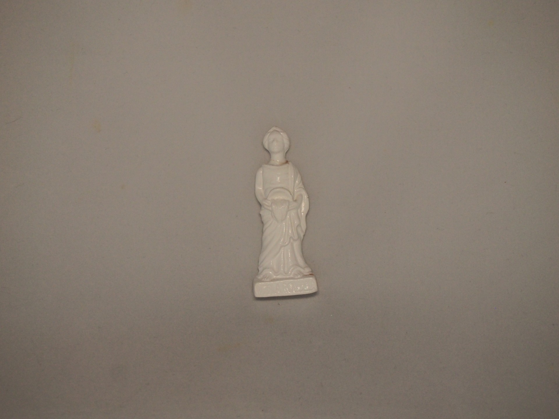 Imane Vizela Romana 9 cm Faiança