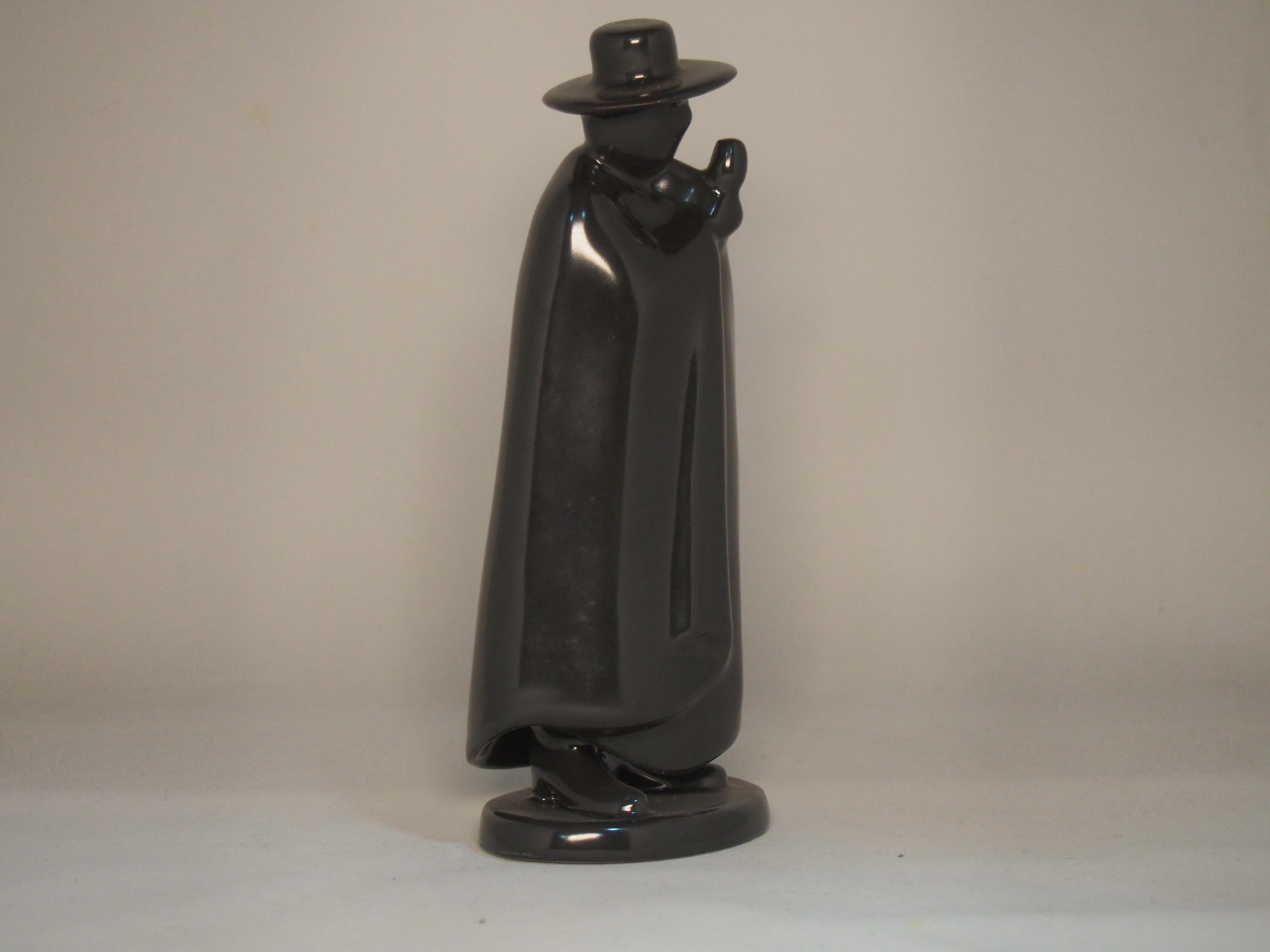 SANDEMAN 17 cm vidrado em porcelana