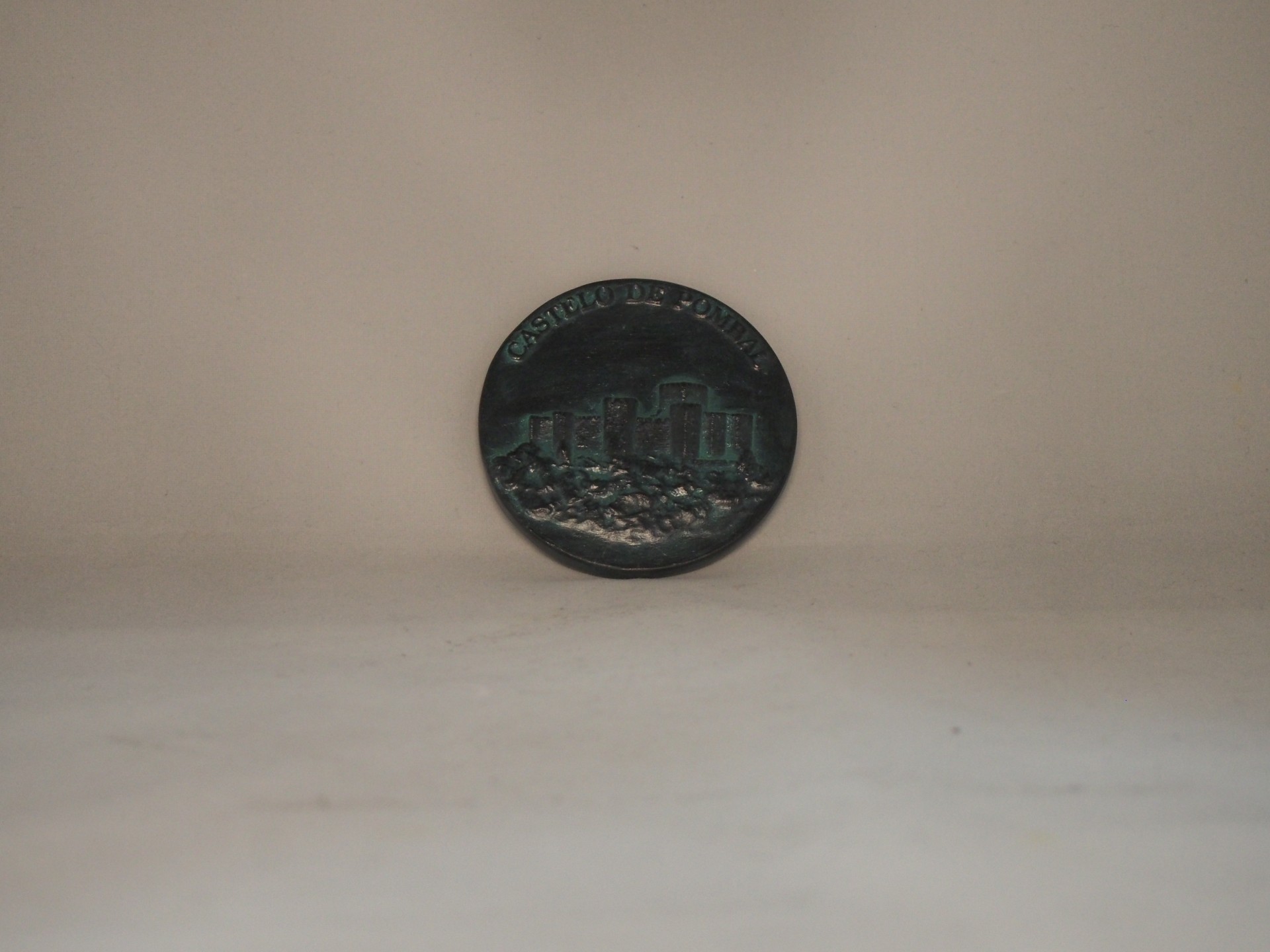 Medalha em Faiança duas faces 8cm Patine