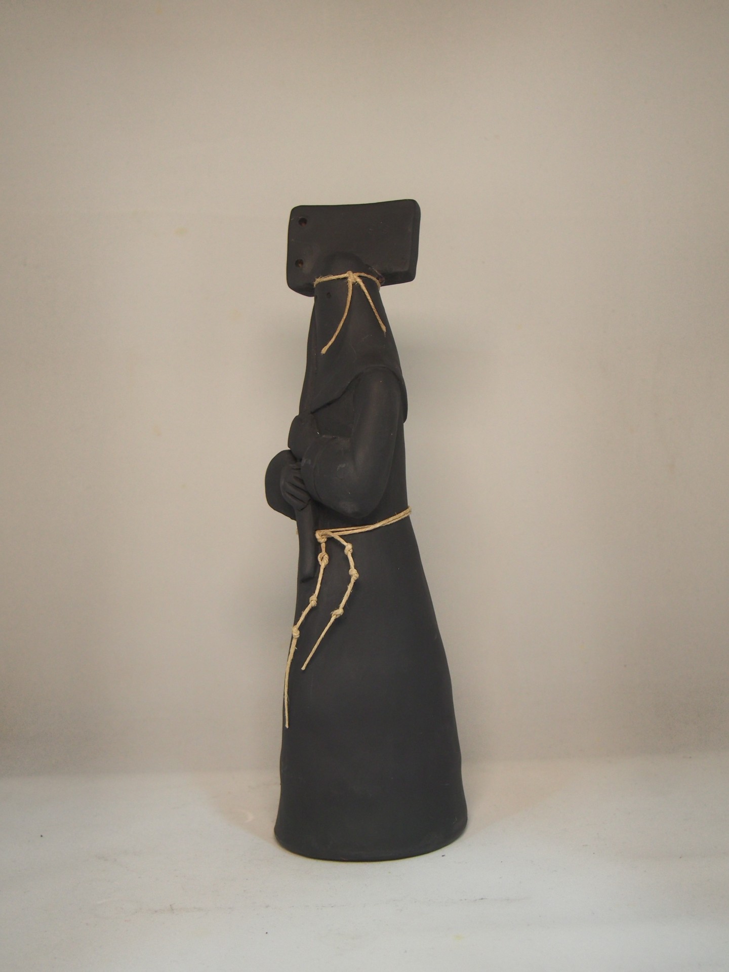 Farricoco médio 30 cm Preto