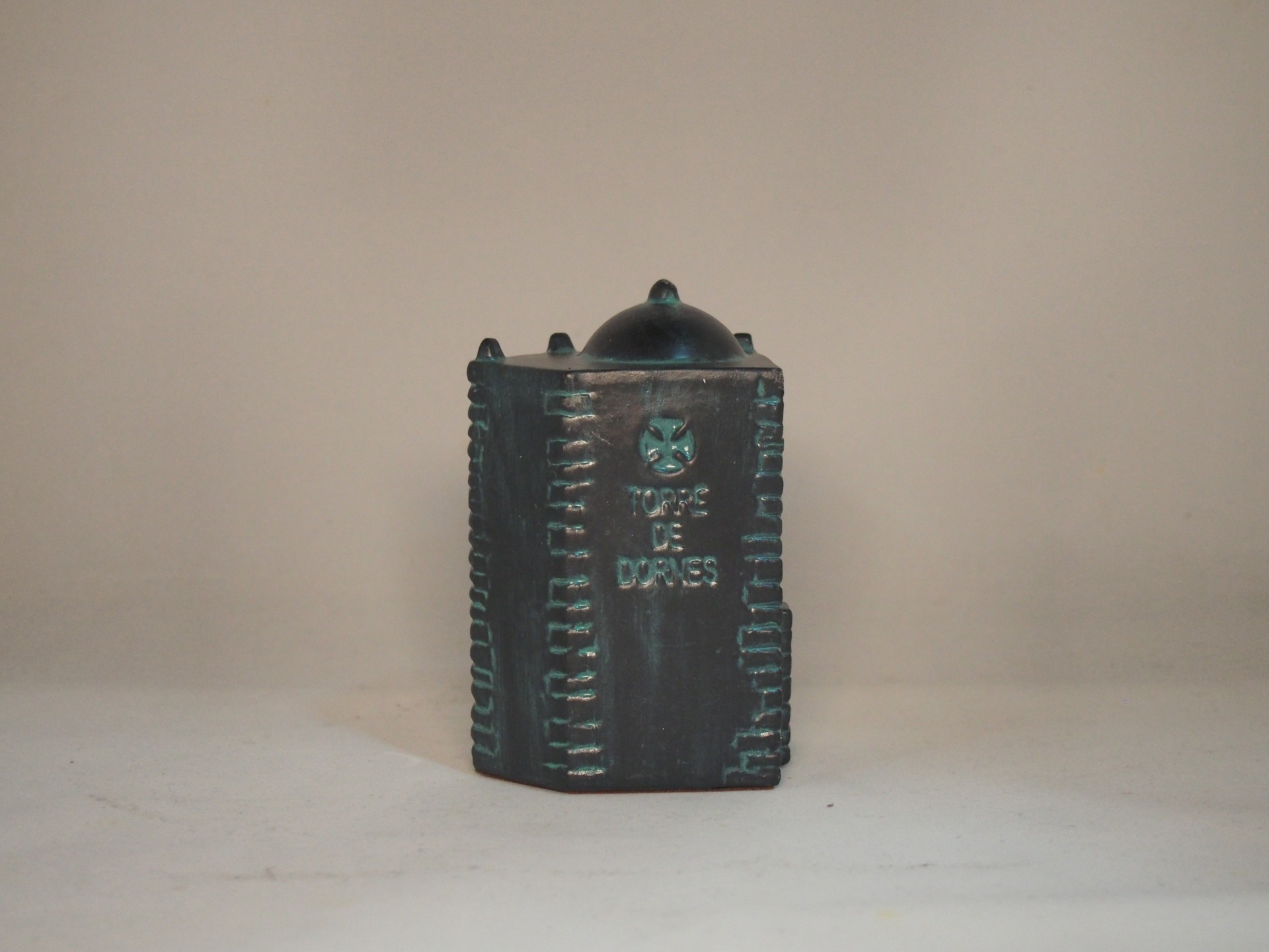 Torre de DORNES 9 cm faiança pintada