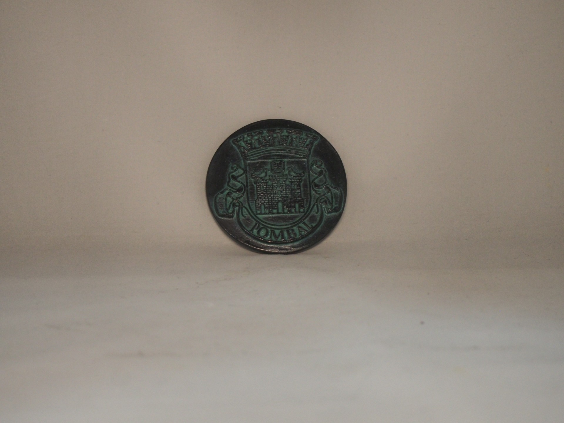 Medalha em Faiança duas faces 8cm Patine