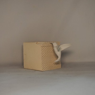 Colibri 10 cm em porcelana