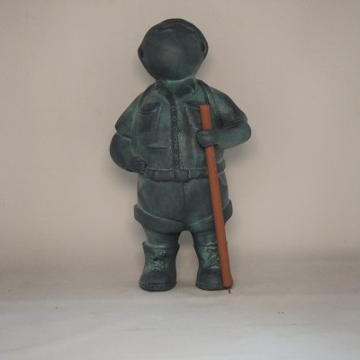 Peregrino caminhante 30cm faiança pintada