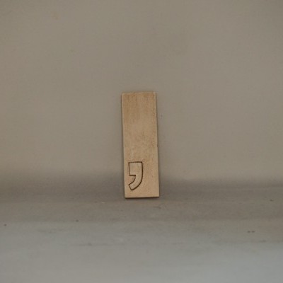 Virgula 5x6,5 Faiança Patine Castanho