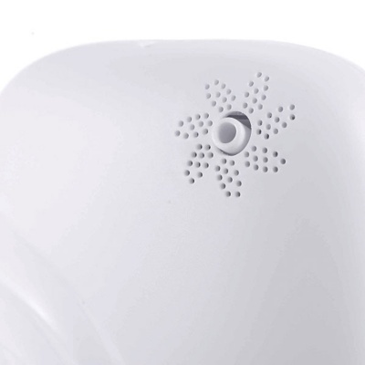 Dispositivo branco com padrão perfurado em forma de estrela