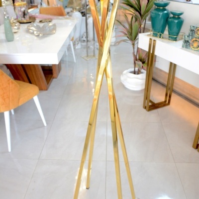 Candeeiro de Pé Alto s/ Abat Jour