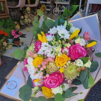 Quais são os tipos de flores mais comuns para enviar como presente?