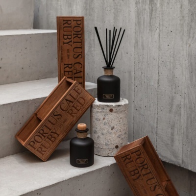 Difusor&#x20;de&#x20;Fragr&#x00E2;ncias&#x20;Ruby&#x20;Red&#x20;250ml